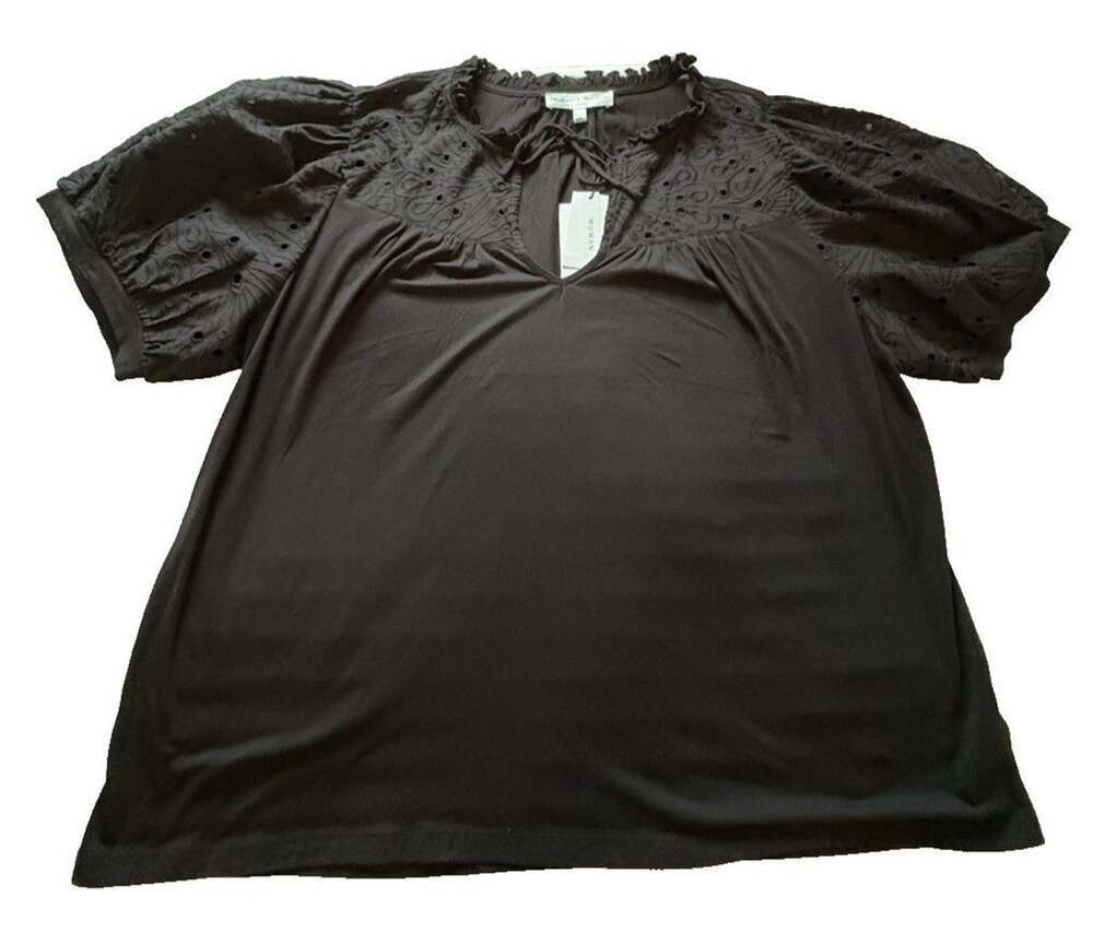 Chelsea and Theodore women's blouse 3XL black eyelet embroidered sleeves    NWT